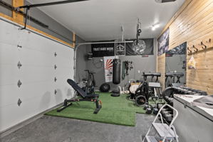  Photo 32