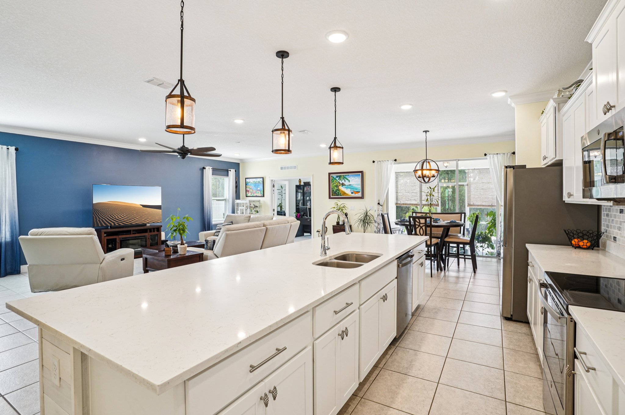 Forest Glen Dr-S3009-017.jpg