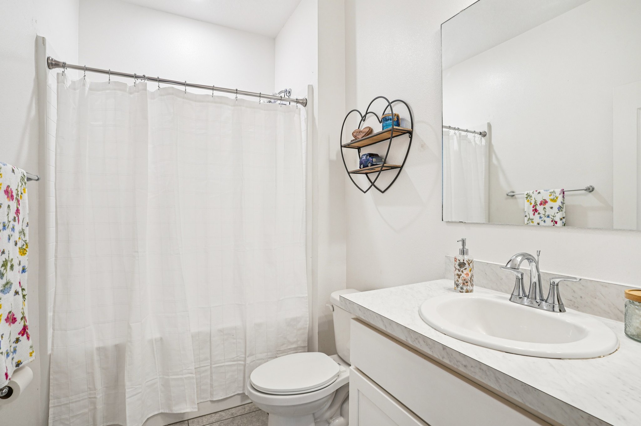 Forest Glen Dr-S3009-036.jpg