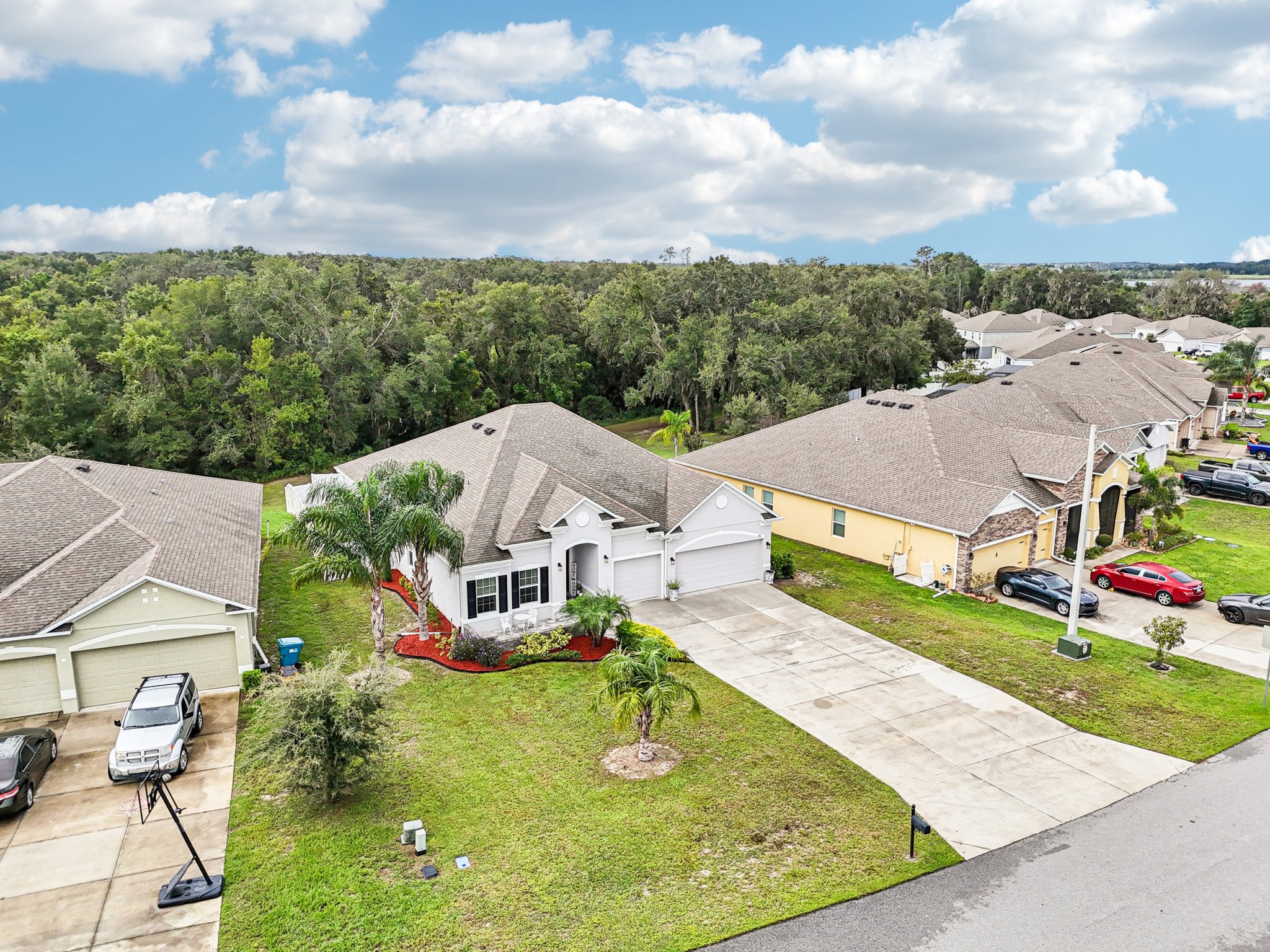 Forest Glen Dr-S3009-054.jpg