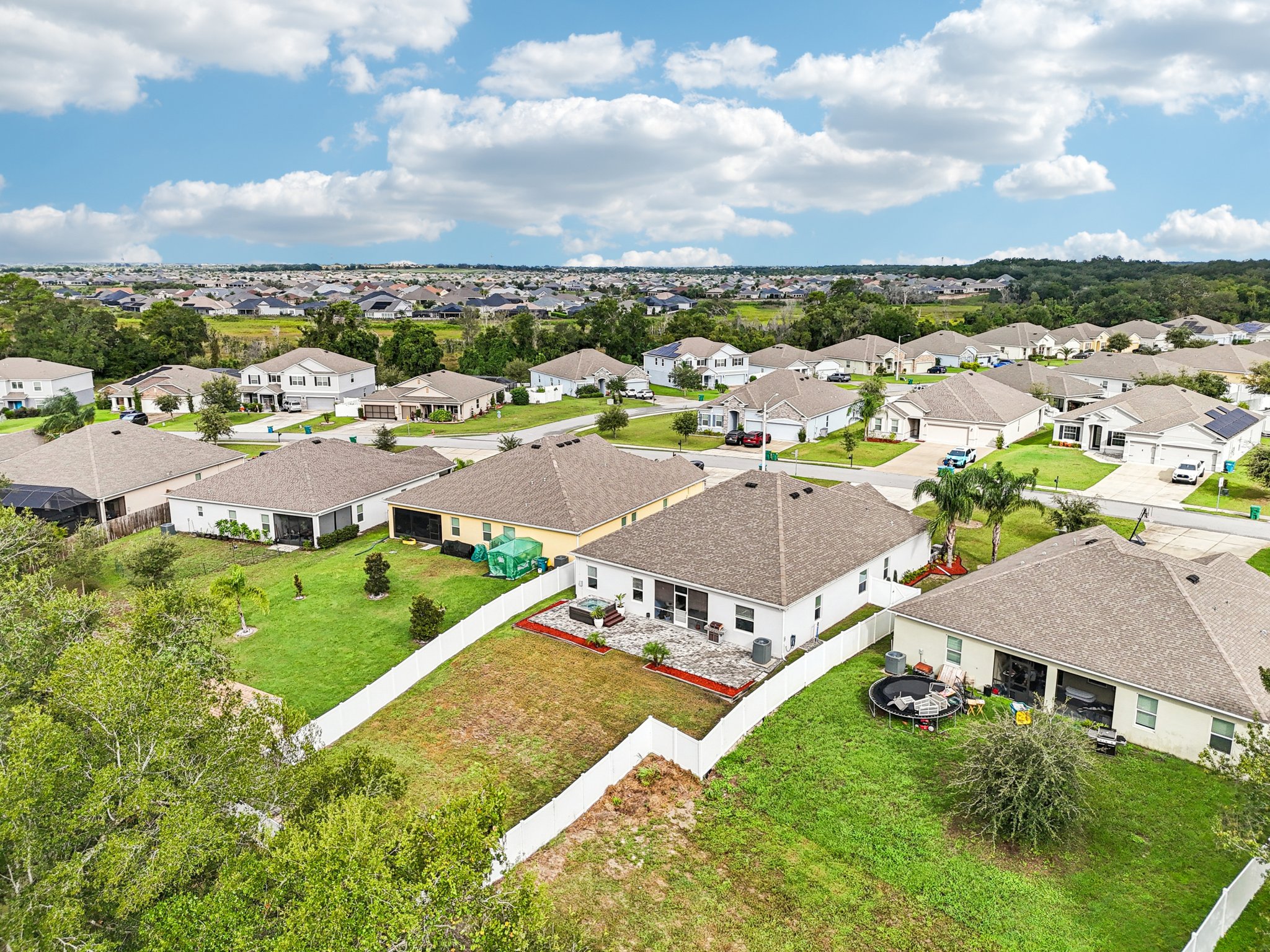 Forest Glen Dr-S3009-061.jpg