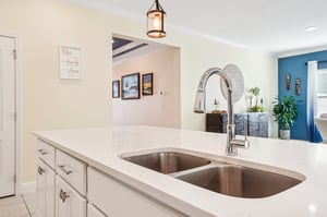 Forest Glen Dr-S3009-020.jpg