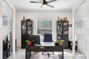 Forest Glen Dr-S3009-023.jpg