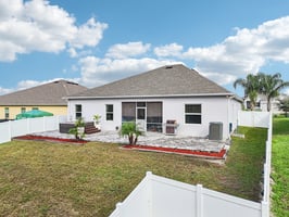 Forest Glen Dr-S3009-064.jpg