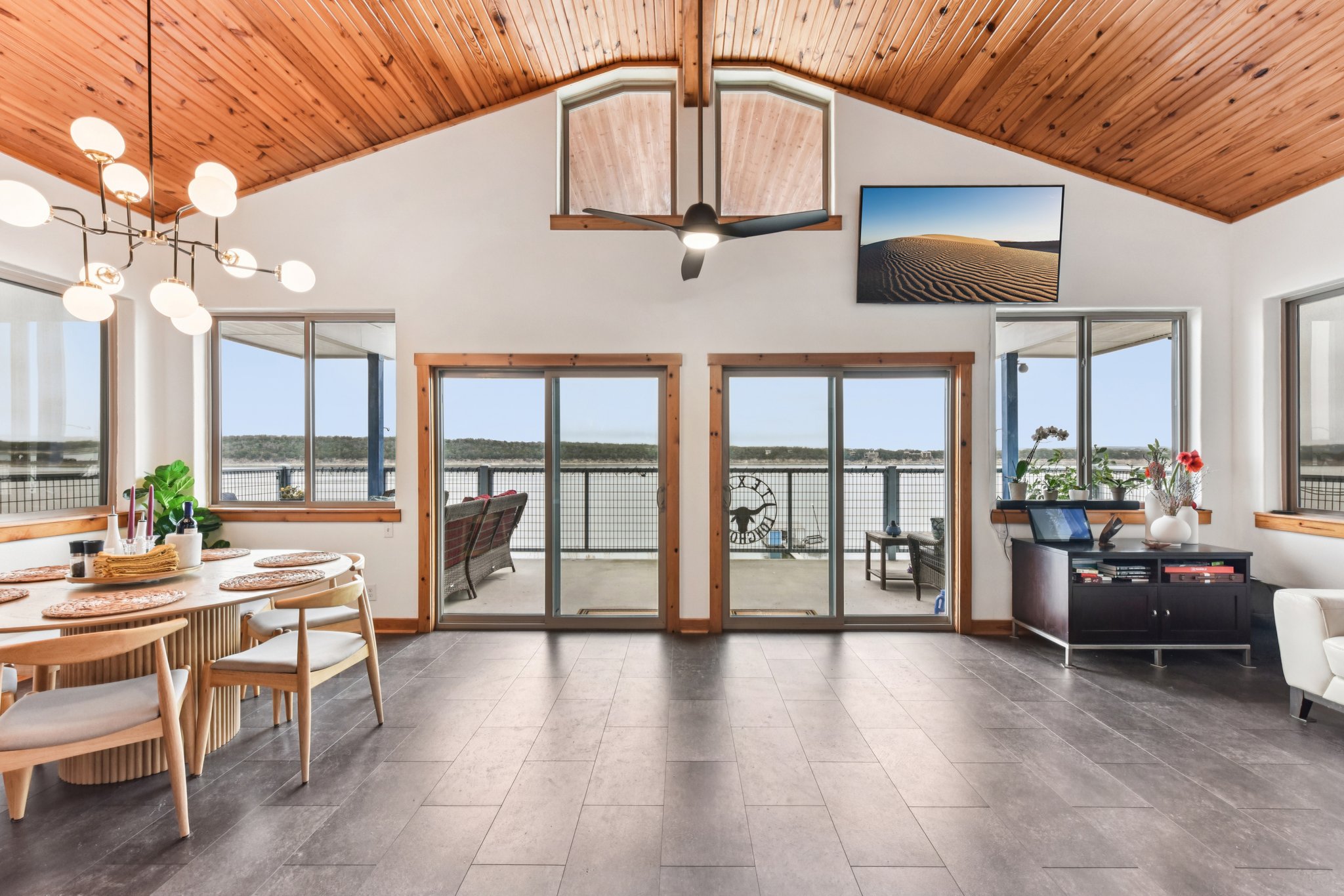 Graveyard Point Rd-S1001-007.jpg