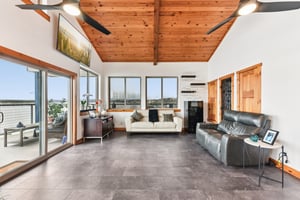 Graveyard Point Rd-S1001-004.jpg