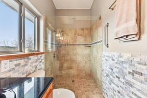 Graveyard Point Rd-S1001-034.jpg