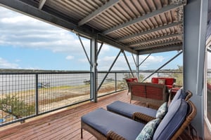 Graveyard Point Rd-S1001-040.jpg