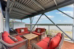 Graveyard Point Rd-S1001-041.jpg