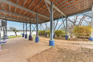 Graveyard Point Rd-S1001-043.jpg