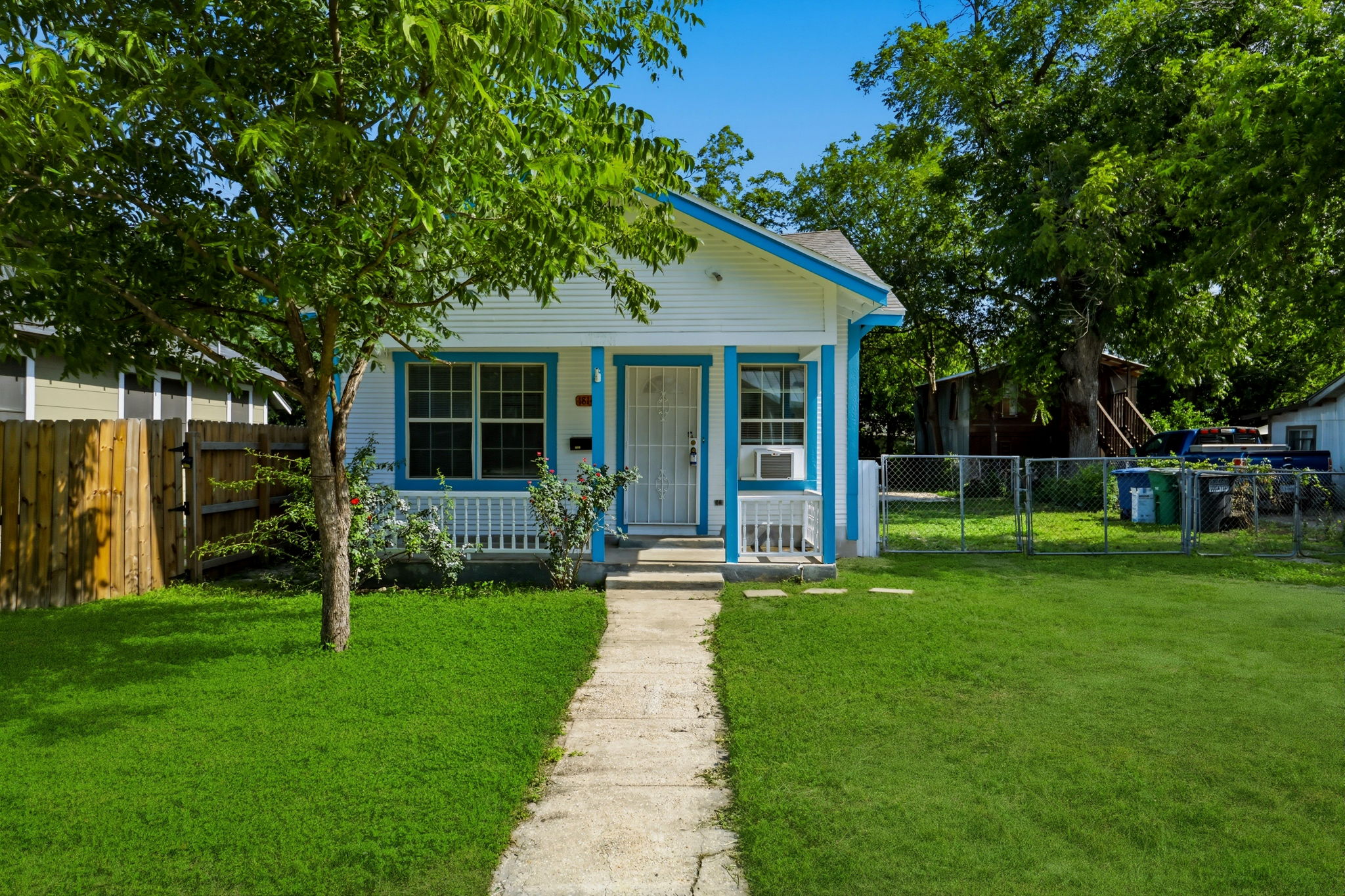 1814 Santa Anna St, San Antonio, TX 78201, USA Photo 3