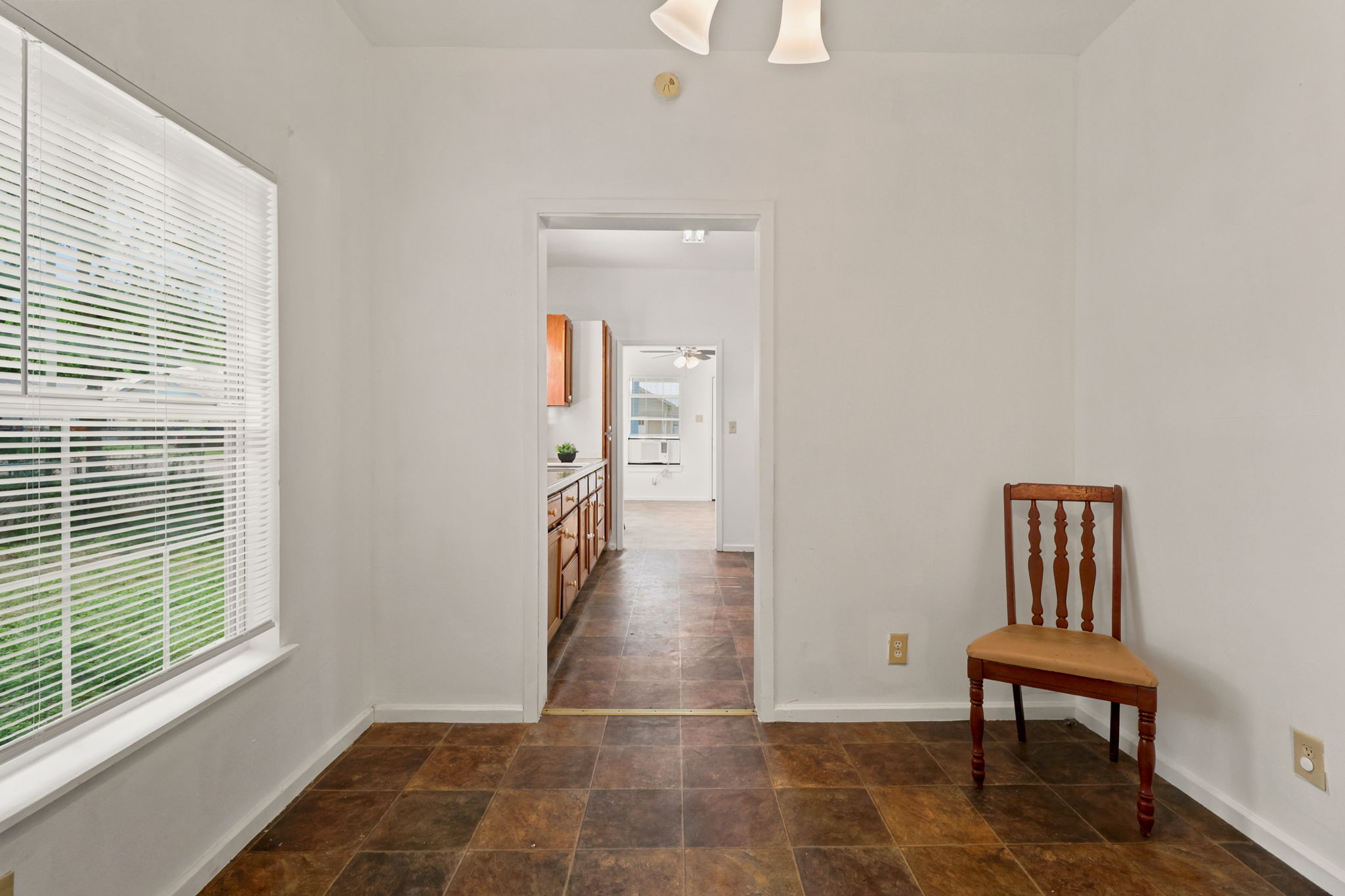1814 Santa Anna St, San Antonio, TX 78201, USA Photo 8