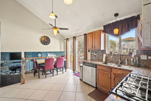 18149 Brittany Ln, Lansing, IL 60438, USA Photo 4