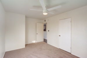 E Lynne Ln-016
