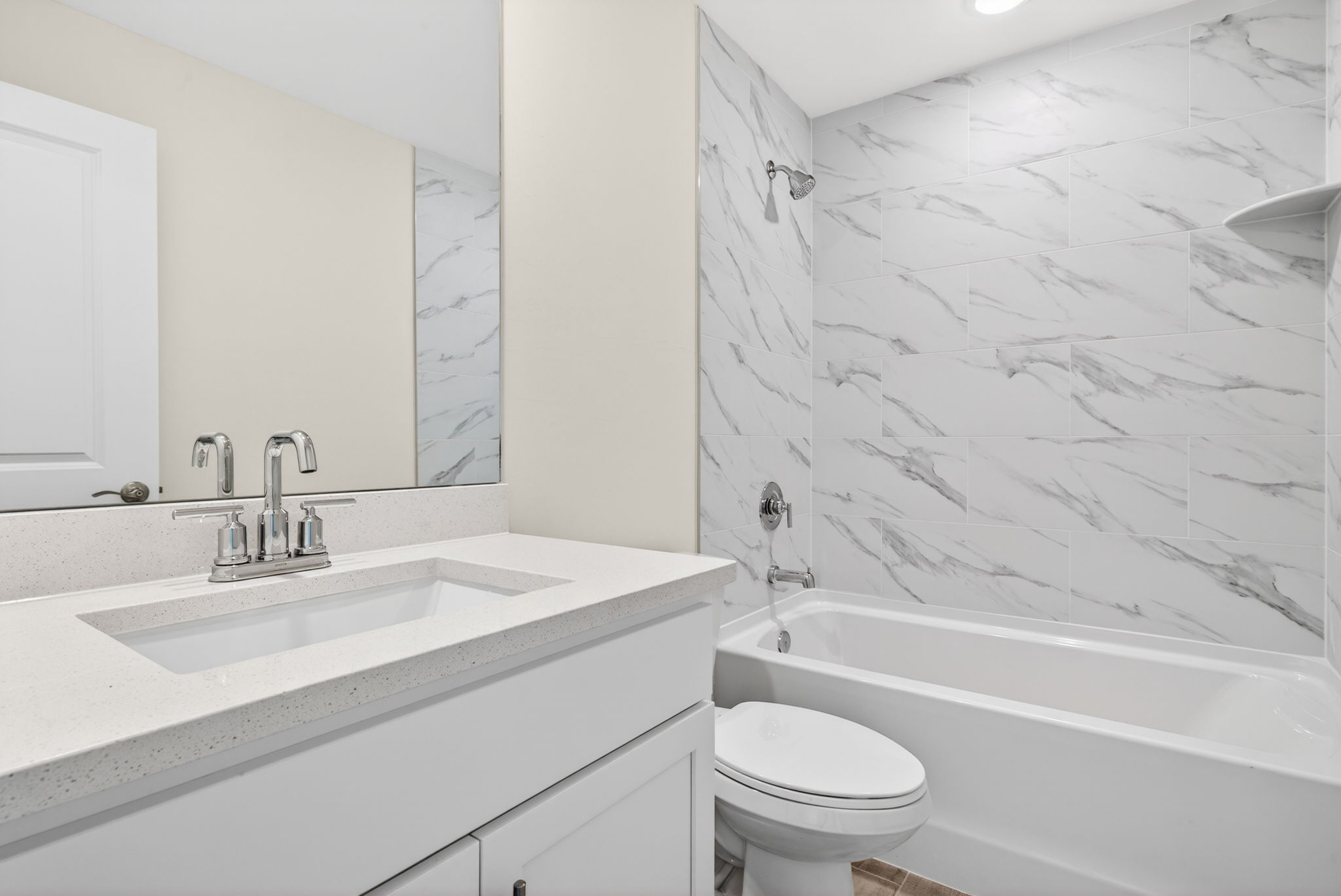 Guest Bathroom 2