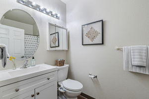 027_ 1815 Sheri Ann Cir 