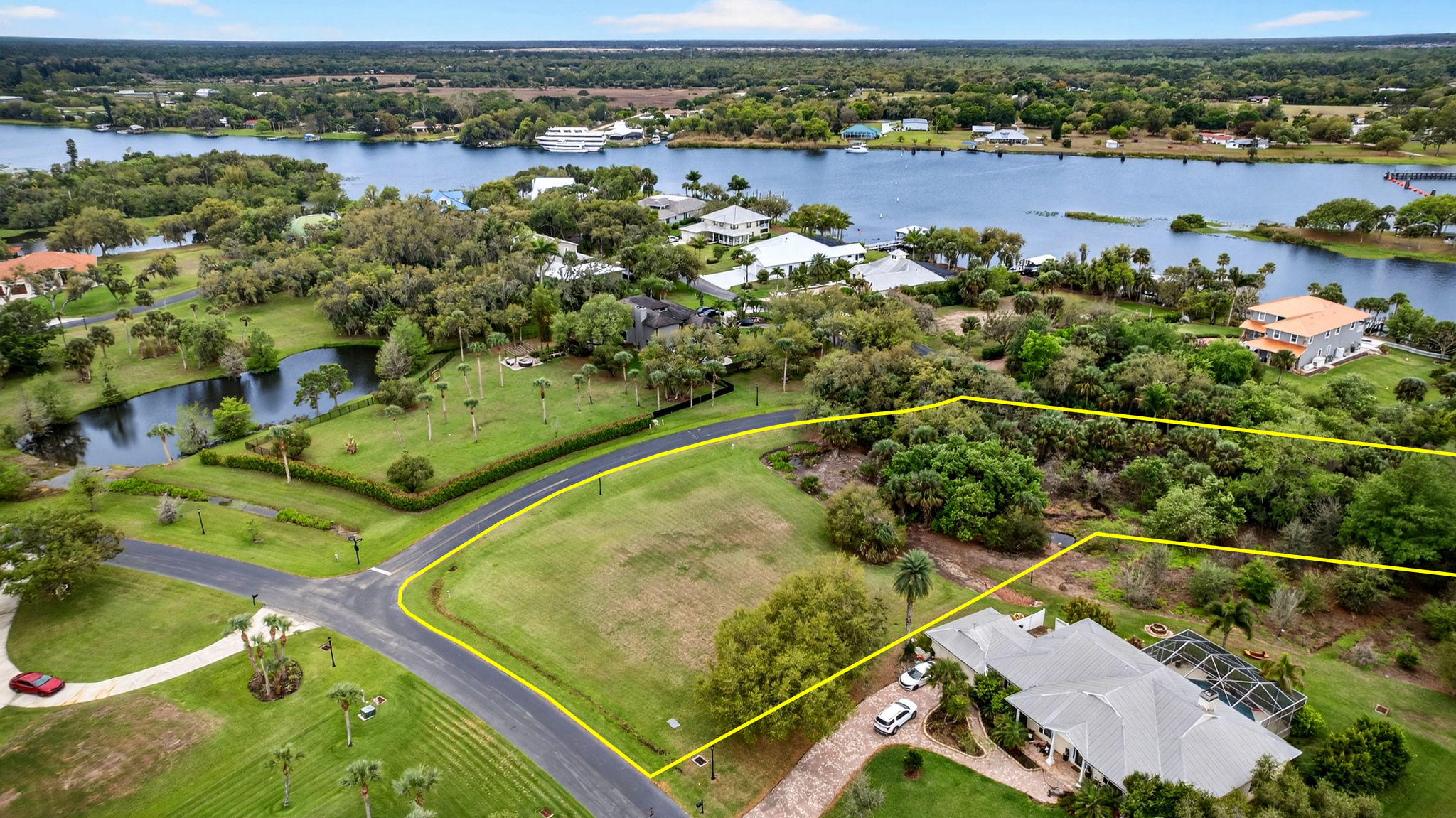 Aerial Front Exterior 3 - lot line