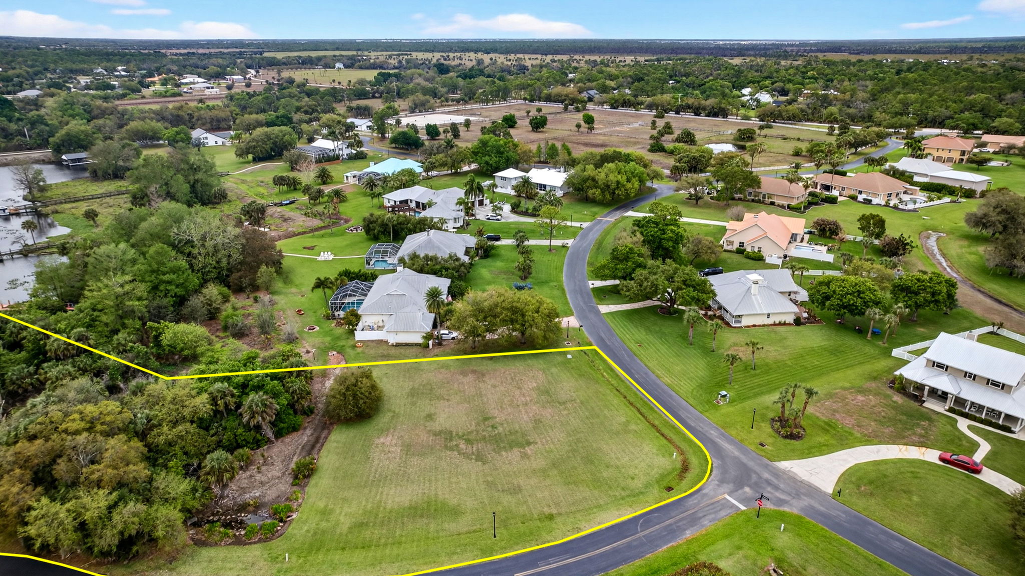 Aerial Side Exterior 1 - lot line