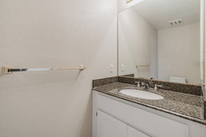  Photo 34