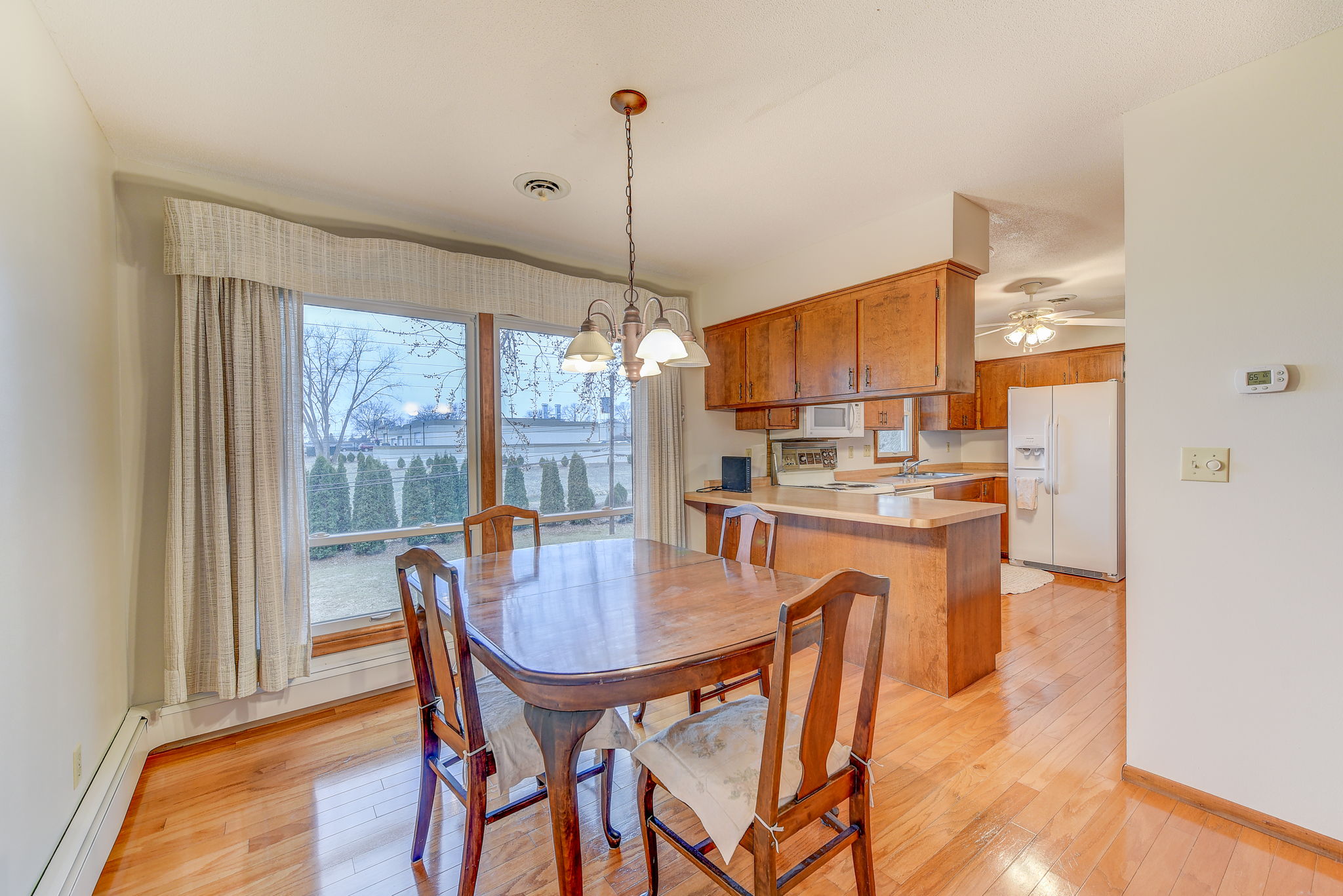 Dining Room/Kitchen