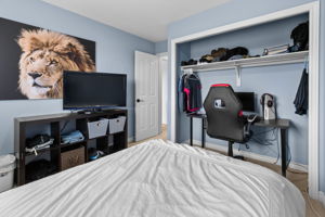  Photo 33