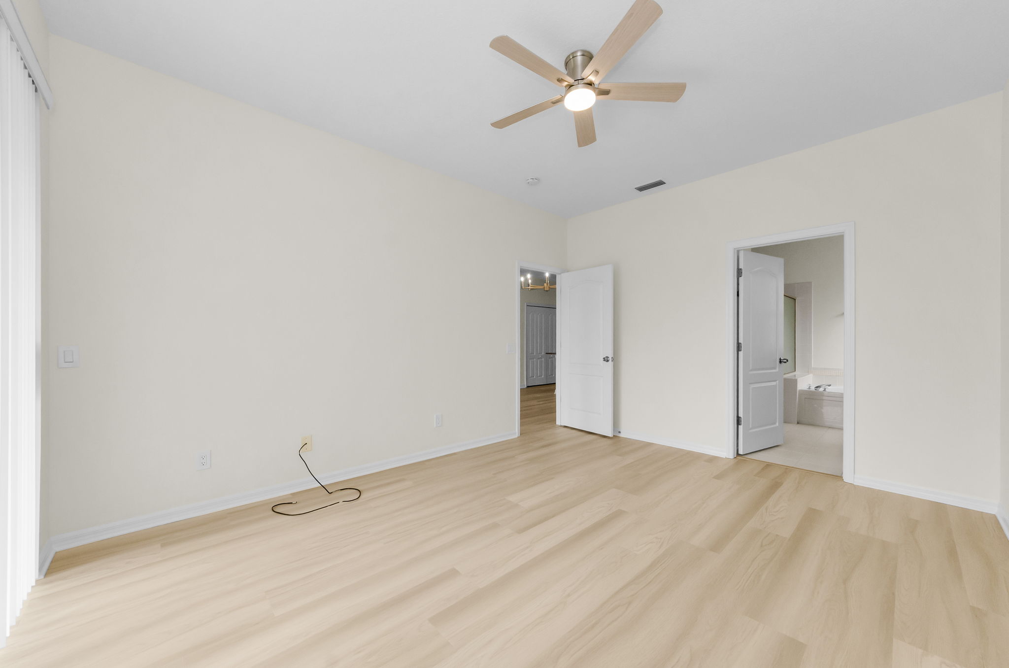 Lower Level Primary Bedroom 1c