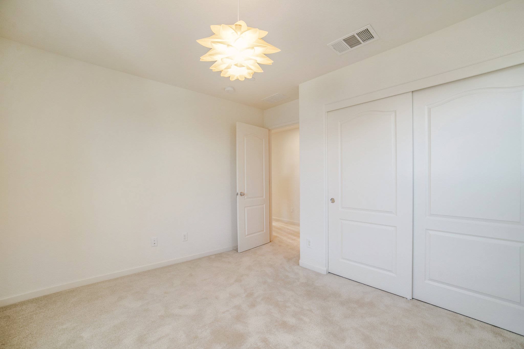 1817 Mighty Oak Dr, Stockton, CA 95205, USA Photo 29