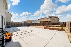1817 Mighty Oak Dr, Stockton, CA 95205, USA Photo 34