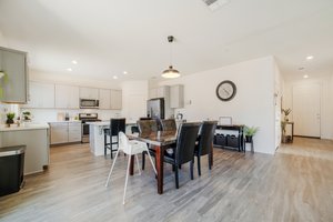 1817 Mighty Oak Dr, Stockton, CA 95205, USA Photo 14