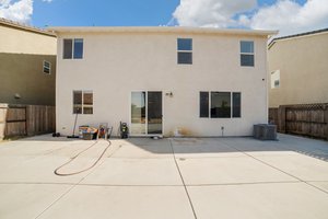 1817 Mighty Oak Dr, Stockton, CA 95205, USA Photo 36