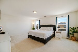 1817 Mighty Oak Dr, Stockton, CA 95205, USA Photo 5