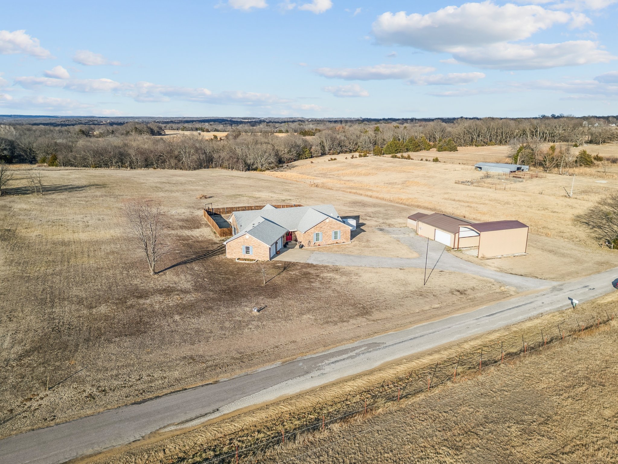 18170 County Rd 1505_002.jpg