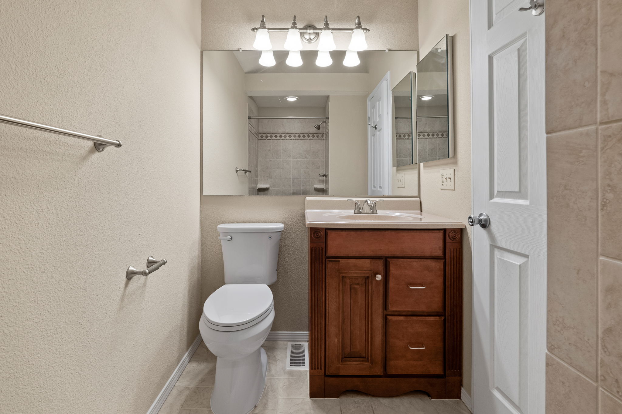 Bathroom 1 2