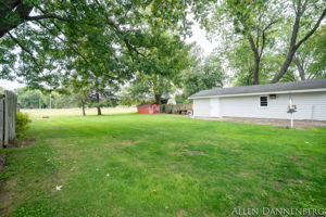  Photo 48
