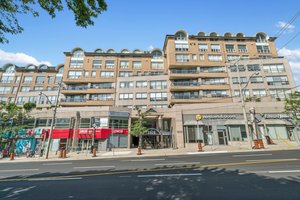 1818 Bayview Ave, Toronto ON