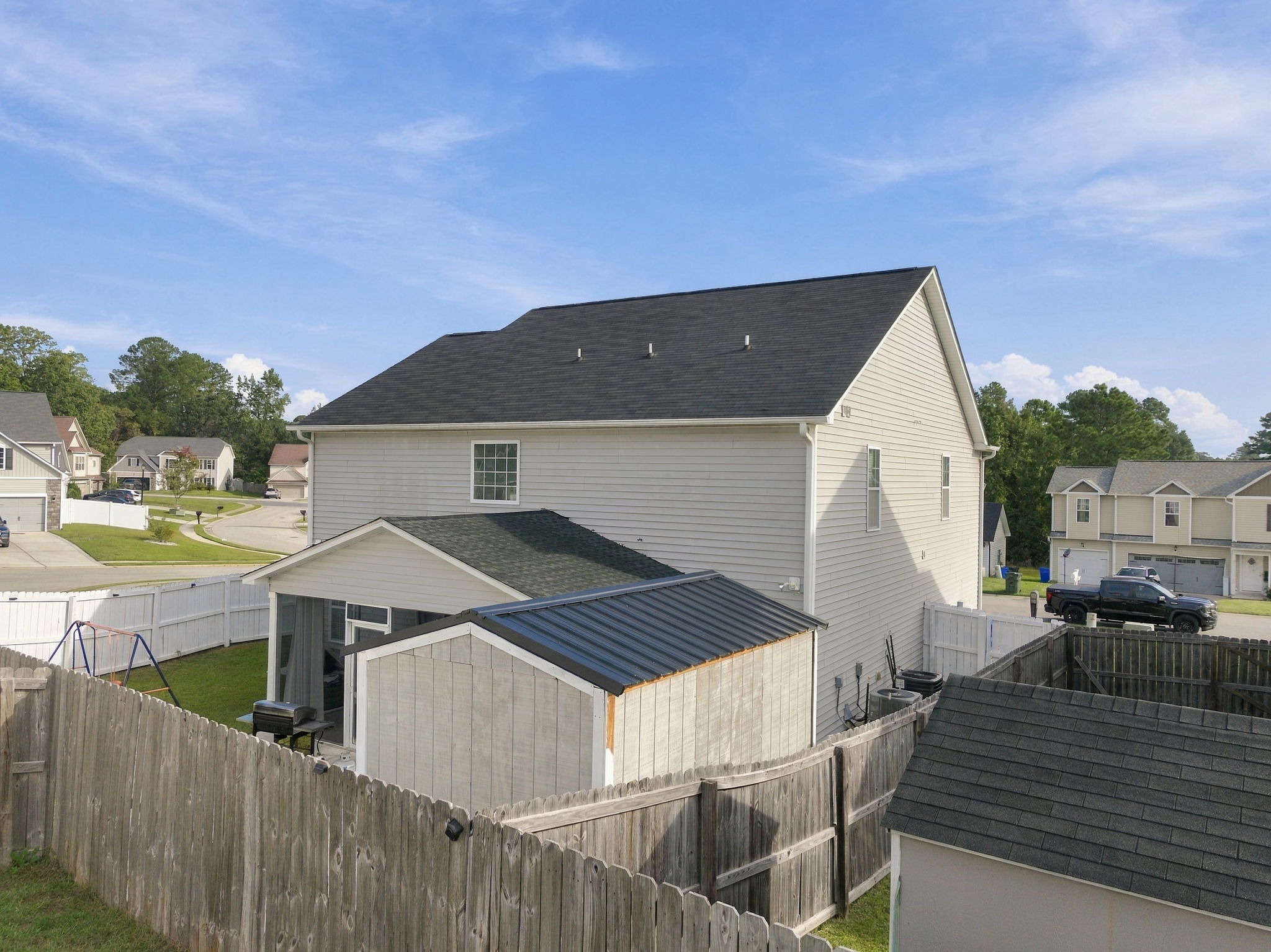  Photo 40