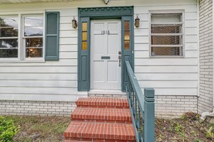 Front Entry Detail