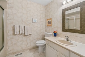 1818 Lincoln Ave_013.jpg