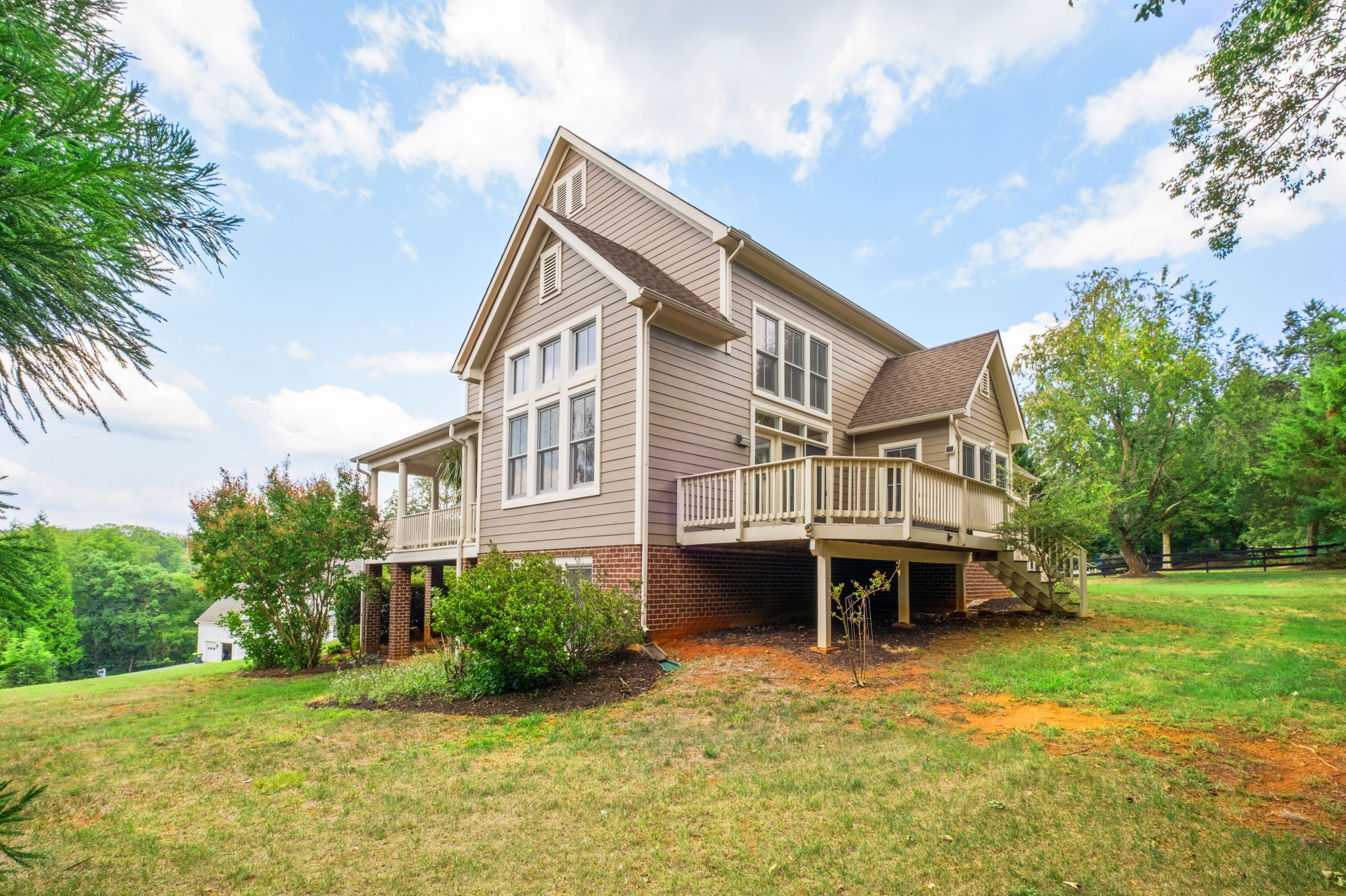  Photo 68
