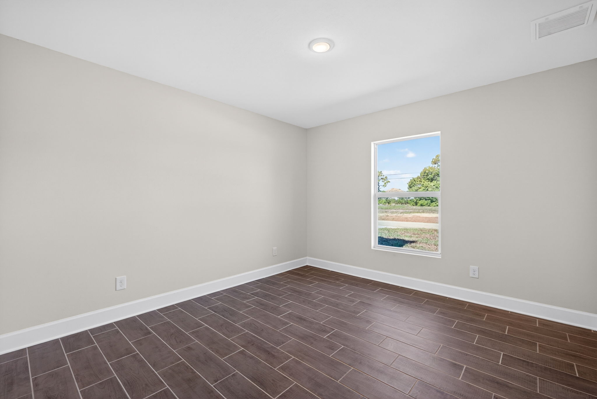 Guest Bedroom 3