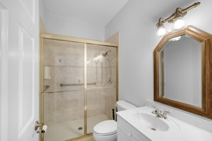  Photo 40