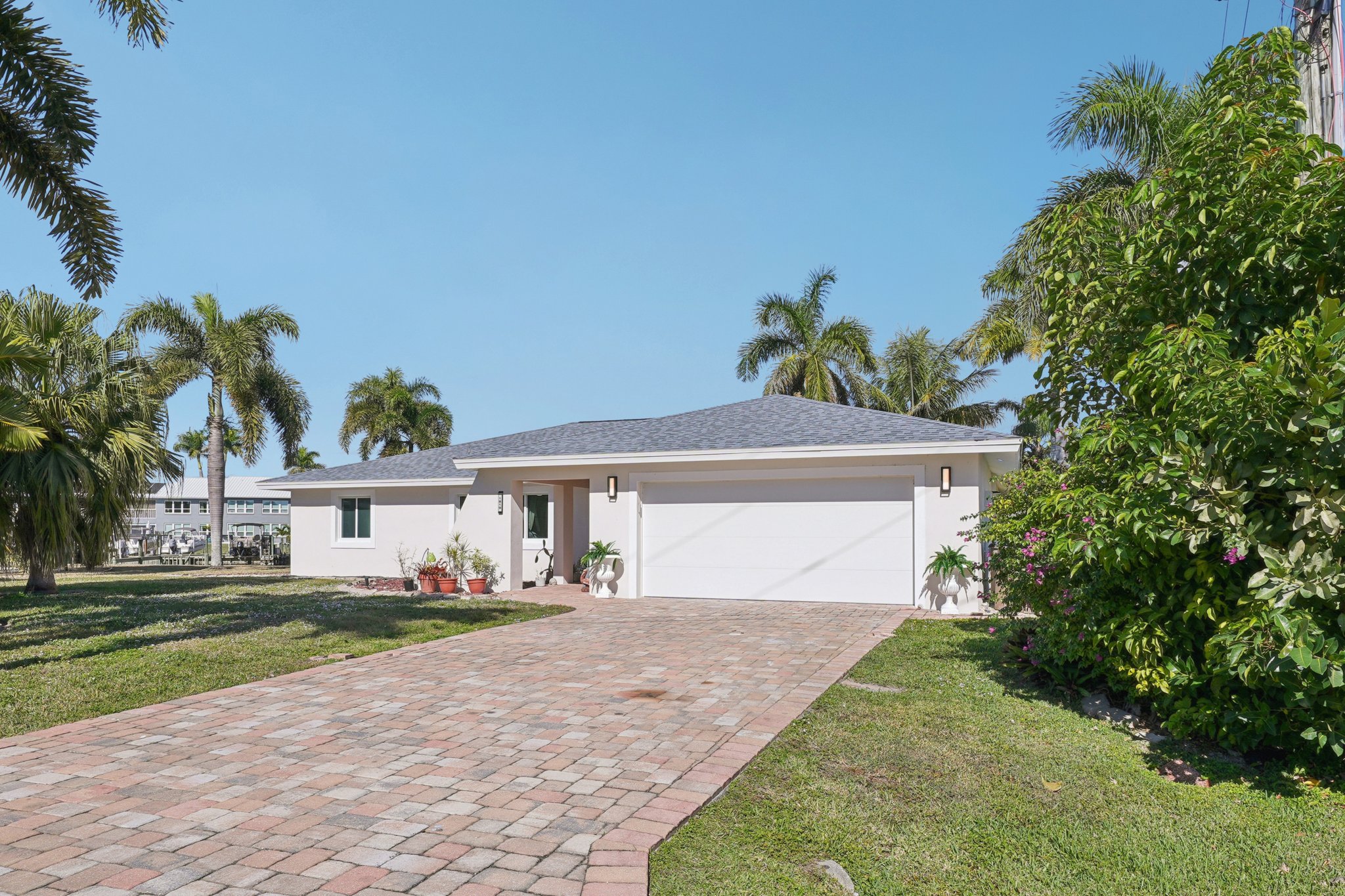 SE 43rd St-S1101-002.jpg