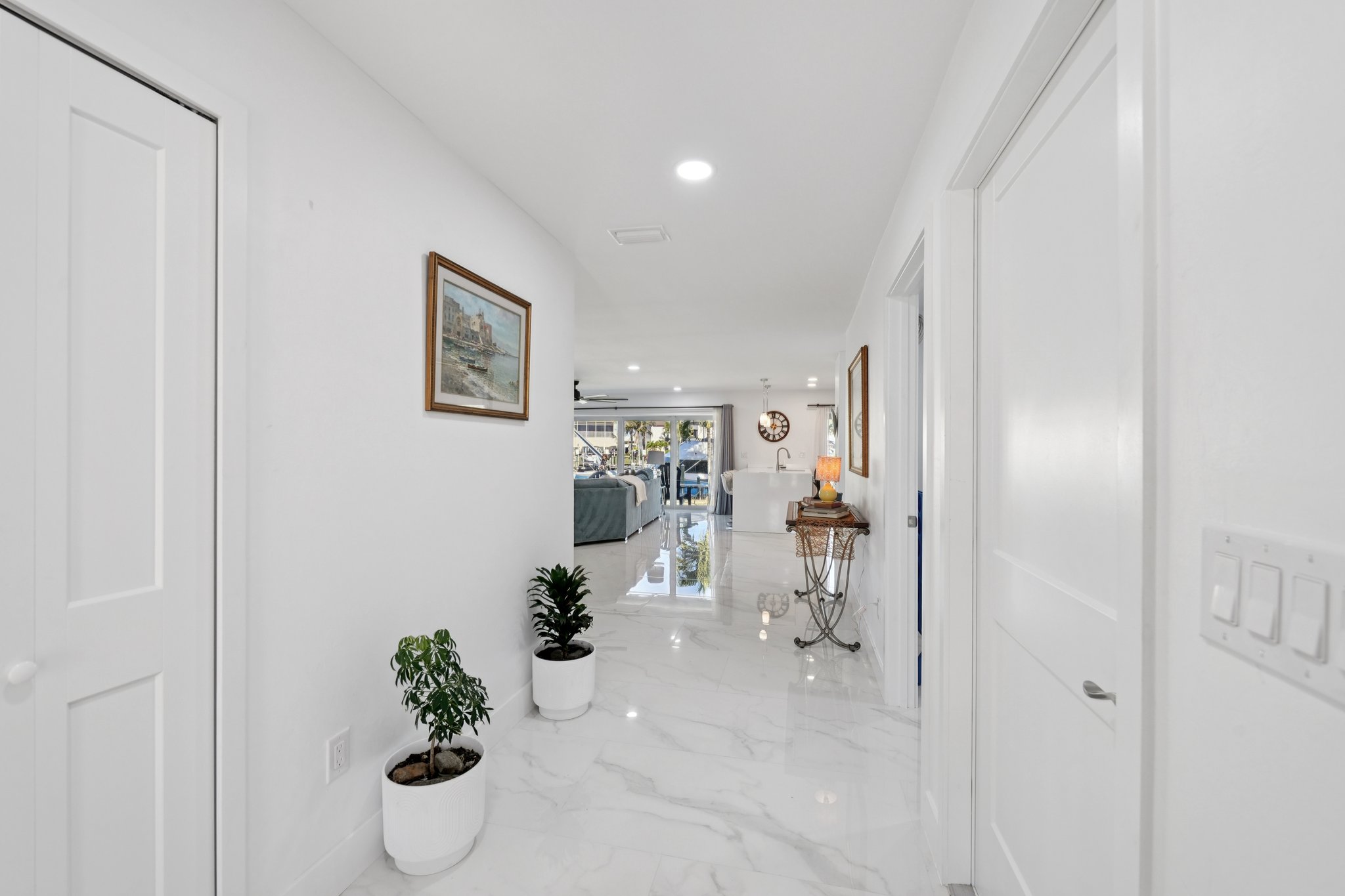 SE 43rd St-S1101-018.jpg