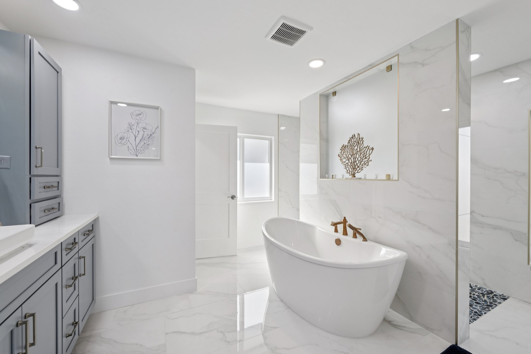 SE 43rd St-S1101-027.jpg