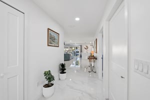 SE 43rd St-S1101-018.jpg