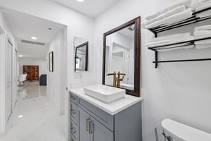 SE 43rd St-S1101-023.jpg