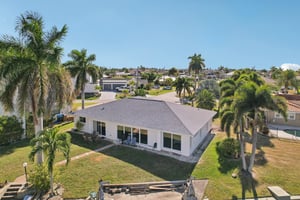 SE 43rd St-S1101-052.jpg