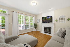 1819 Wild Fern Dr-12