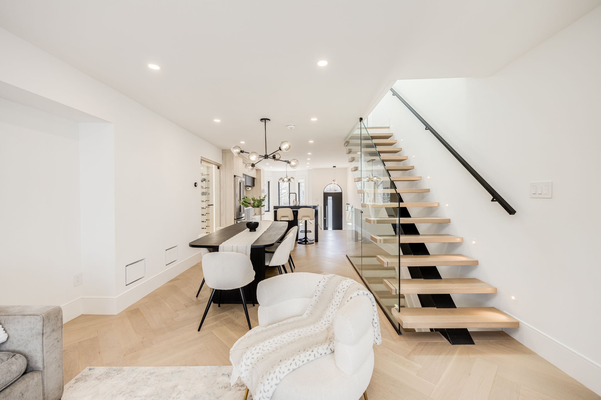 Toronto property showcase — delivered property photograph 11