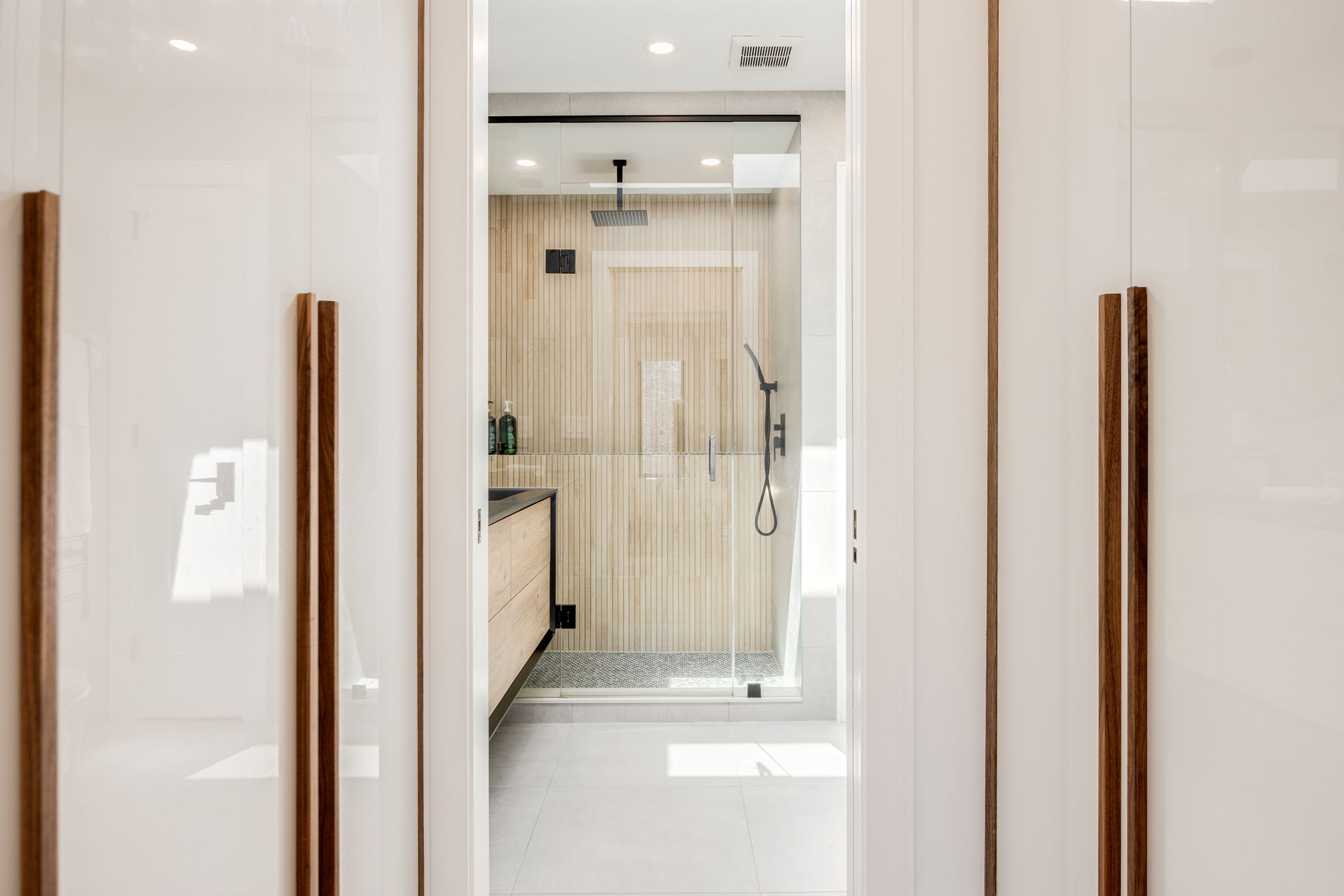 Toronto property showcase — delivered property photograph 15